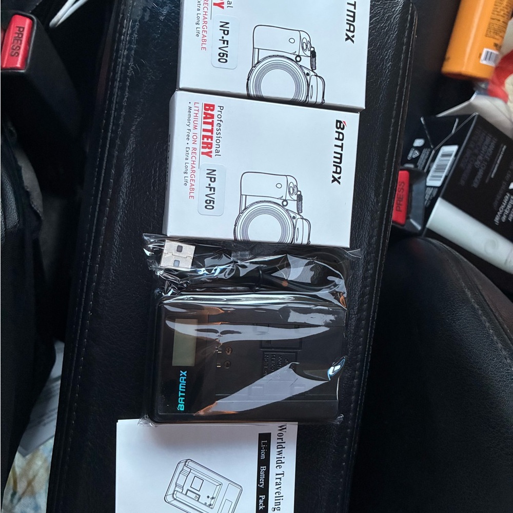 Black Camera Battery Charger Set
